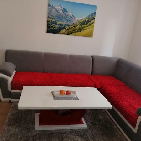 Cosy Apartment Road A6 Фужине Екстер'єр фото